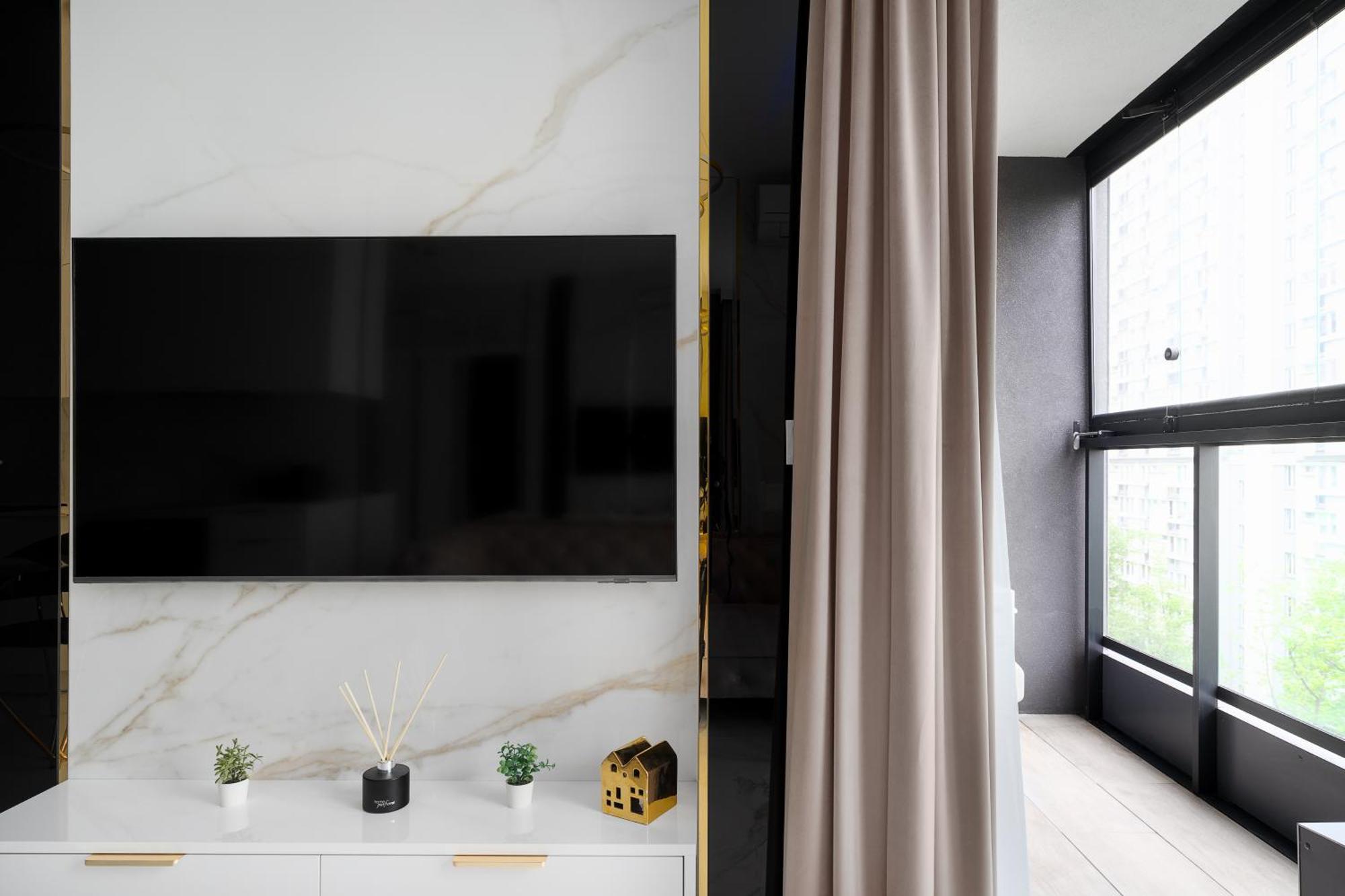 Apartament - Great Location- Luxury One Bedroom - Grzybowska 37 Warszawa