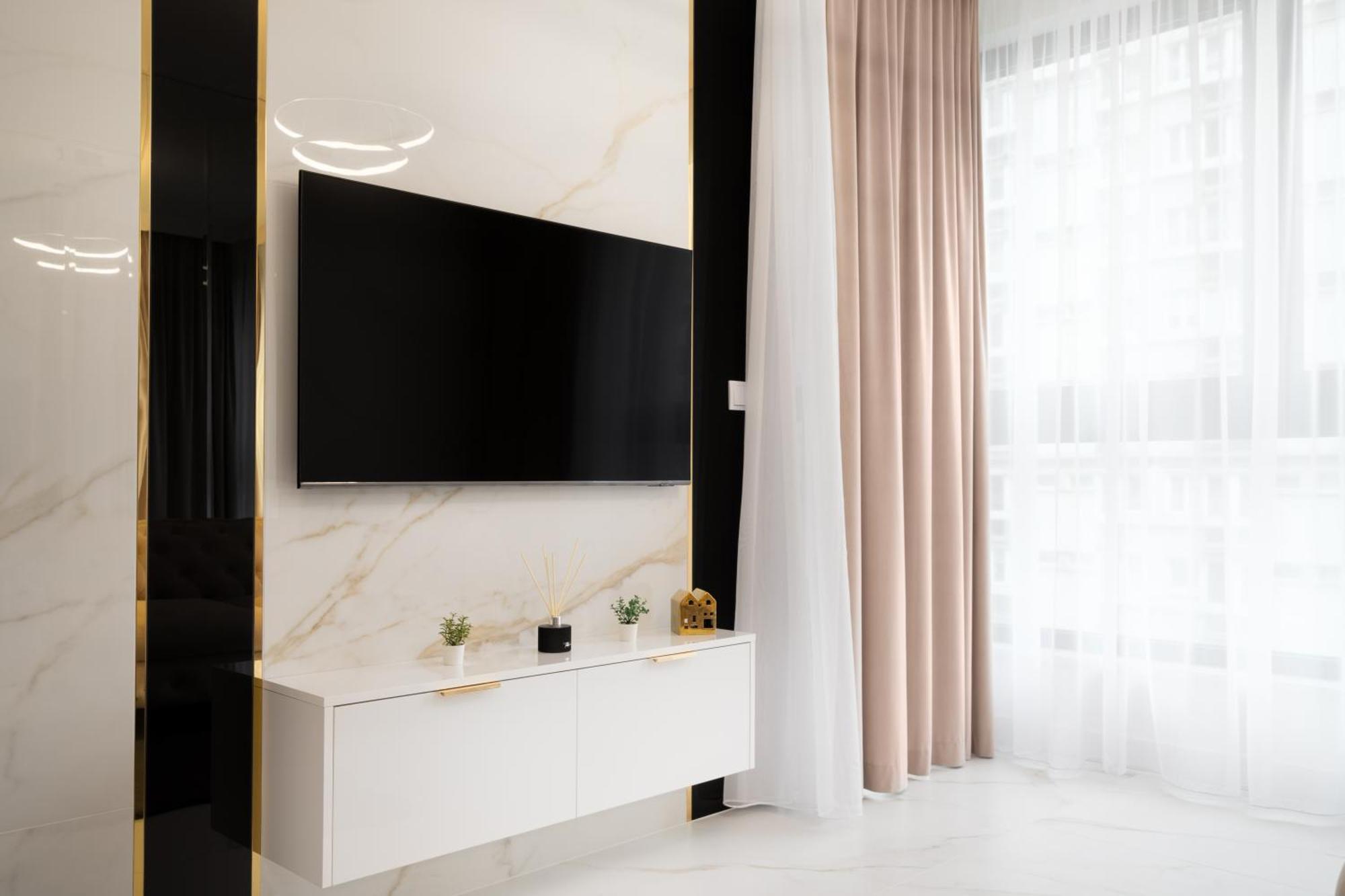 - Great Location- Luxury One Bedroom - Grzybowska 37 Warszawa